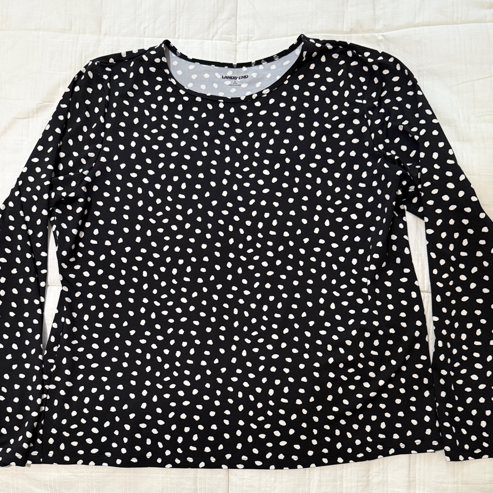 Lands' End Black and White Dot Women’s Rash guard